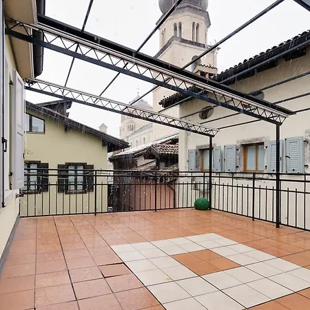 And Al Duomo 住宿加早餐酒店 特伦托